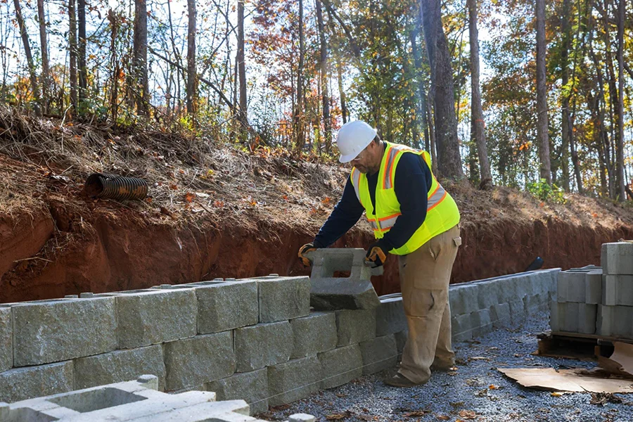 Retaining Wall Repair in Apollo Beach